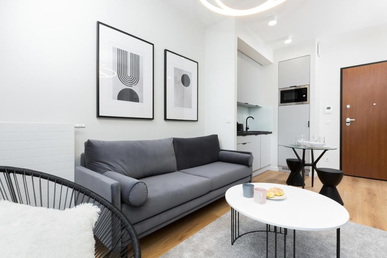 Apartments Browary Warszawskie By Noclegi Renters 바르샤바 외부 사진