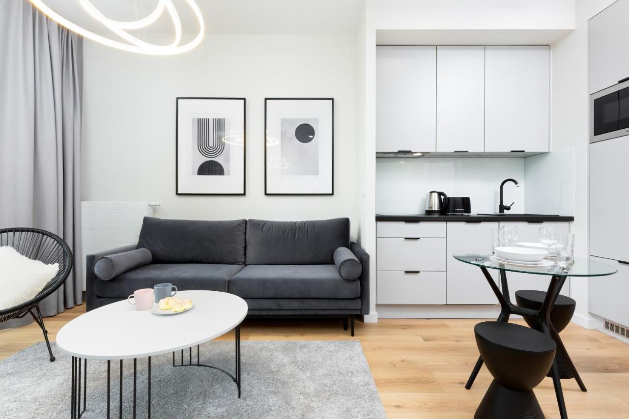 Apartments Browary Warszawskie By Noclegi Renters 바르샤바 외부 사진