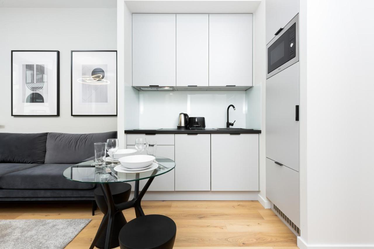 Apartments Browary Warszawskie By Noclegi Renters 바르샤바 외부 사진