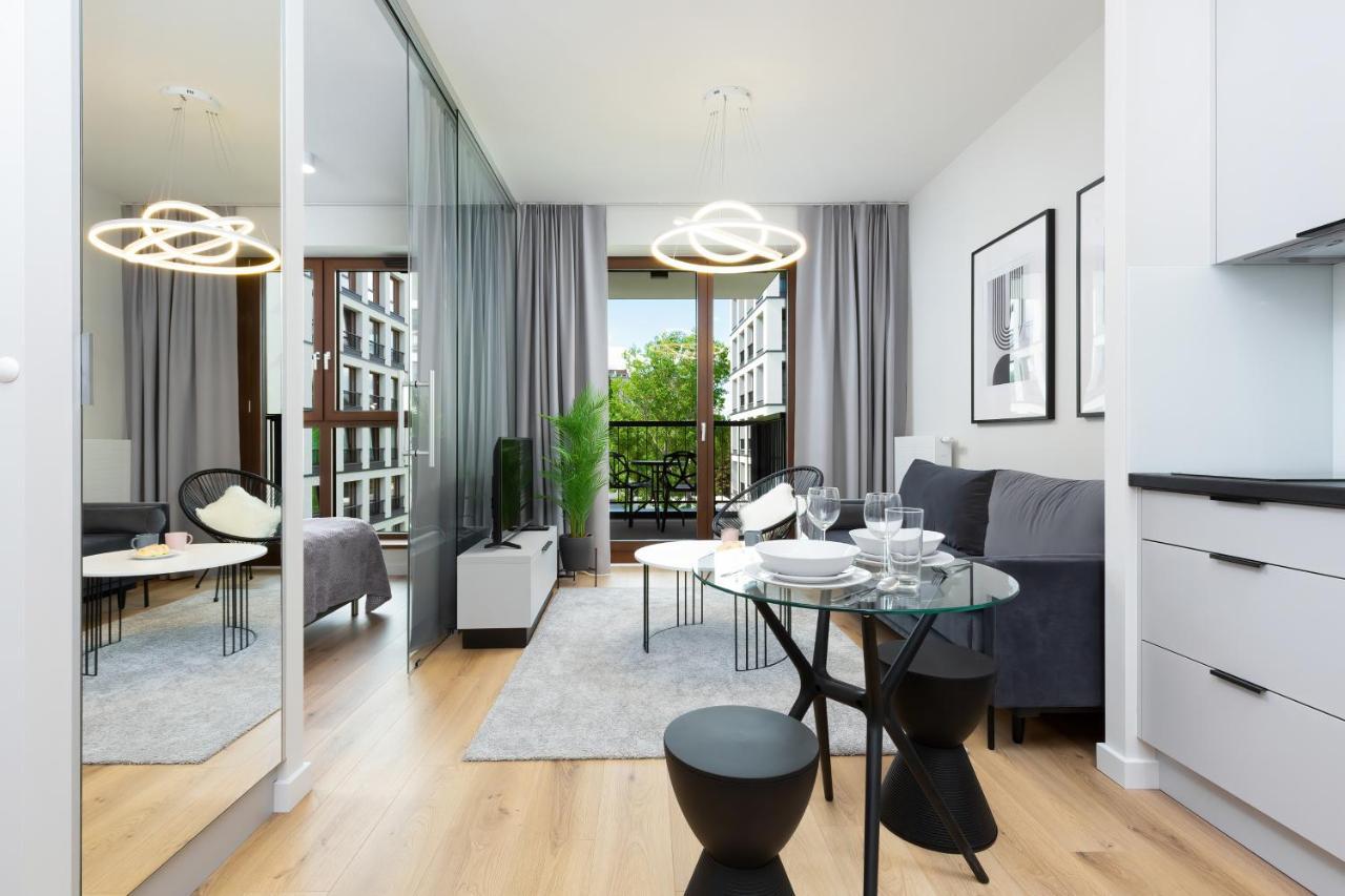 Apartments Browary Warszawskie By Noclegi Renters 바르샤바 외부 사진