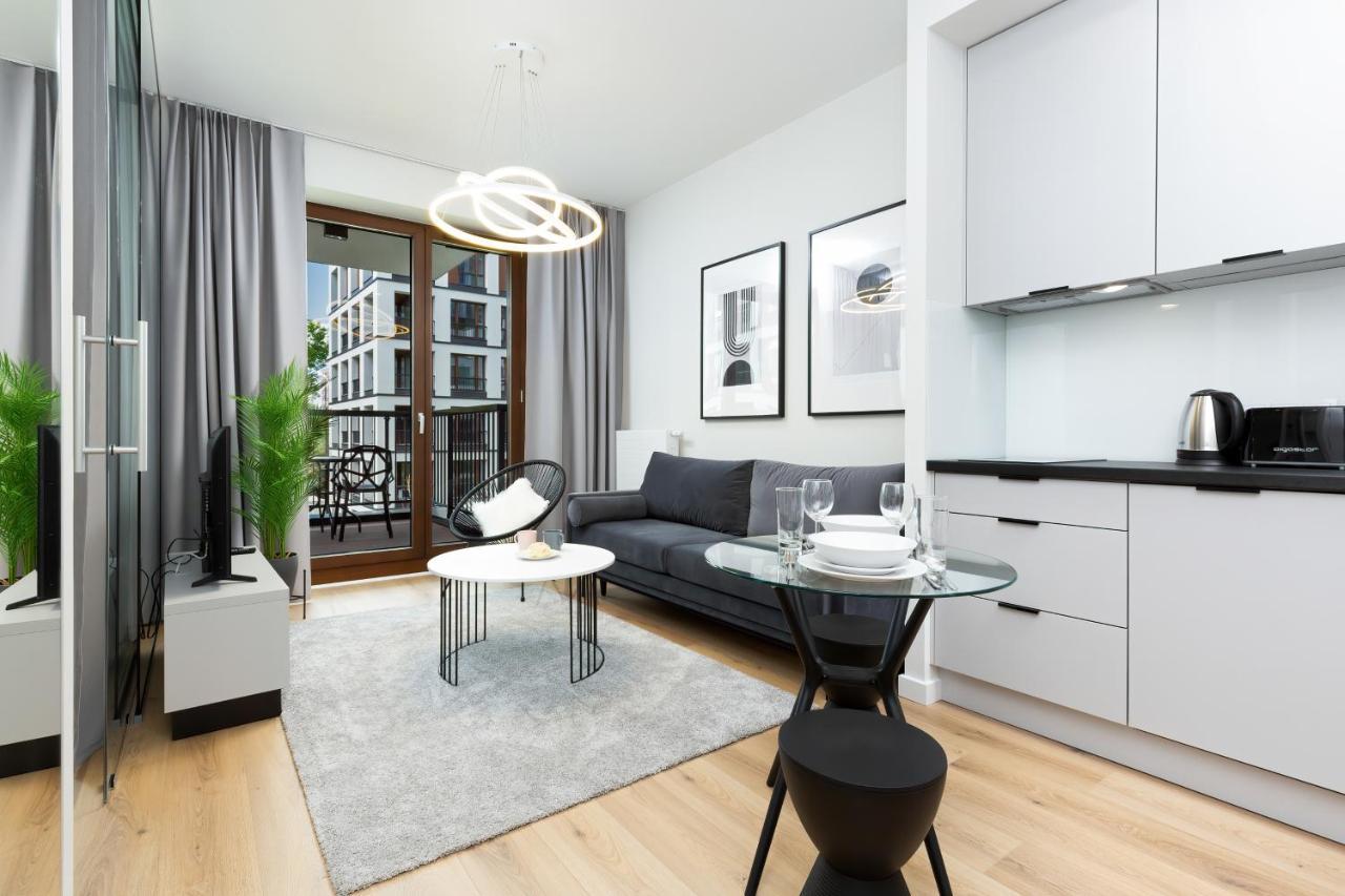 Apartments Browary Warszawskie By Noclegi Renters 바르샤바 외부 사진