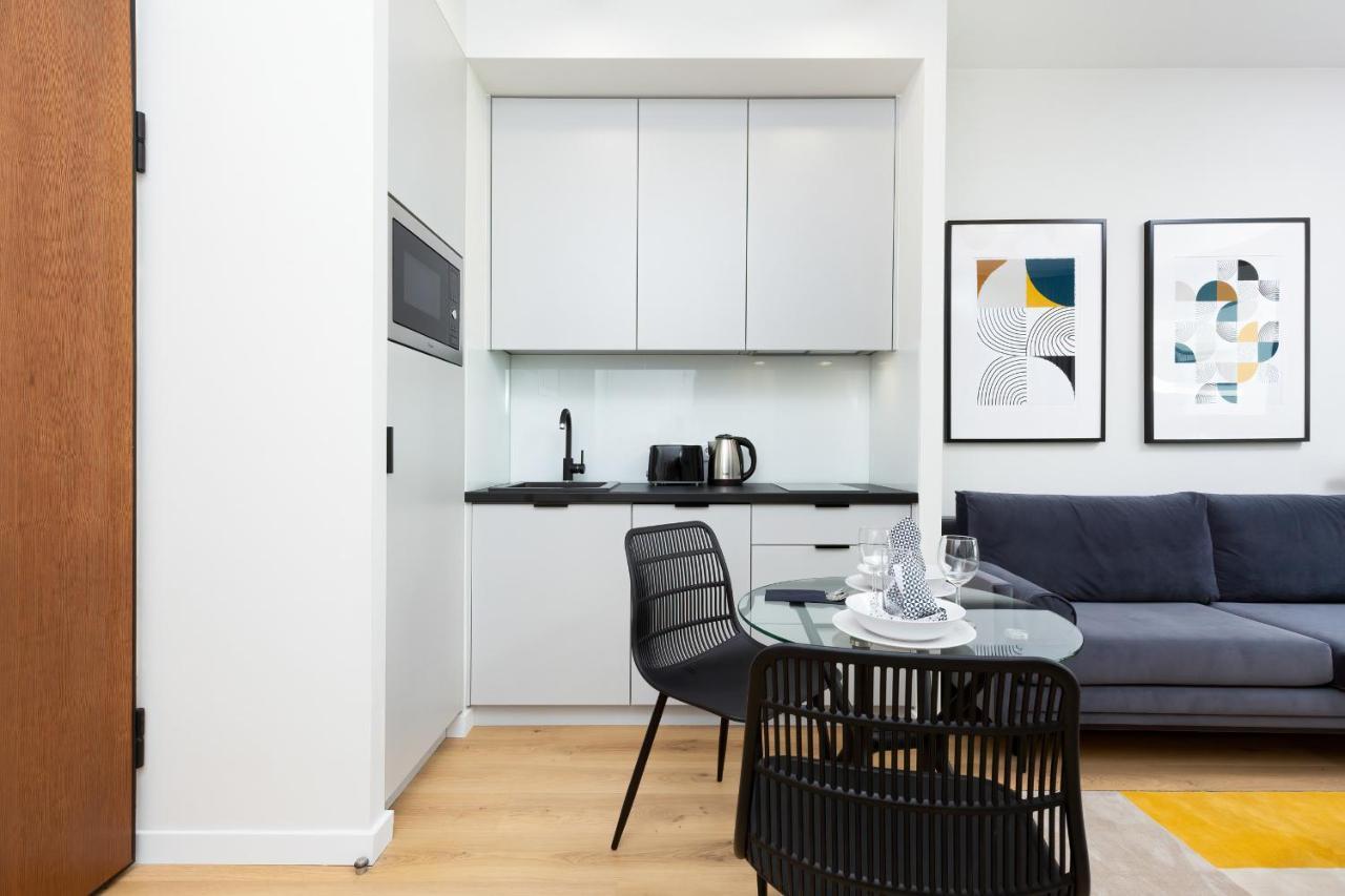 Apartments Browary Warszawskie By Noclegi Renters 바르샤바 외부 사진