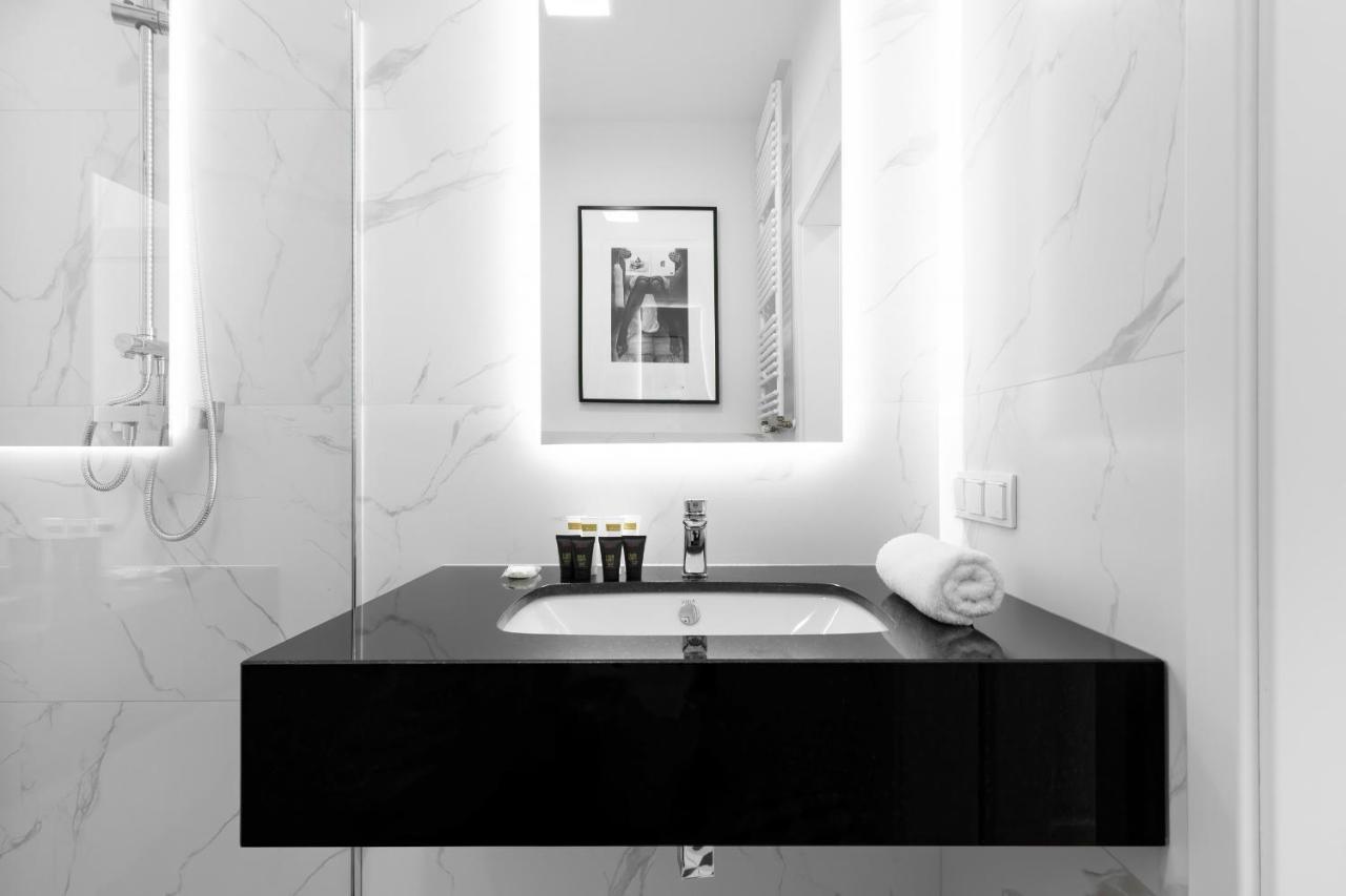 Apartments Browary Warszawskie By Noclegi Renters 바르샤바 외부 사진