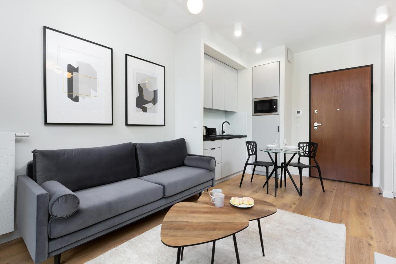 Apartments Browary Warszawskie By Noclegi Renters 바르샤바 외부 사진
